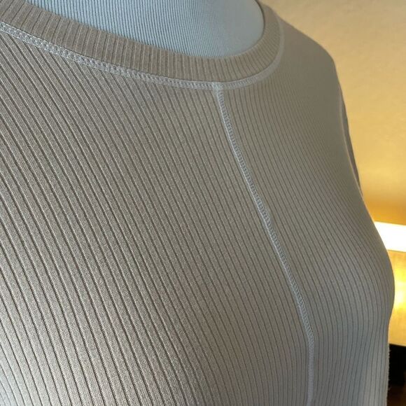 (LOVE CHARM) crop top - Picture 6 of 7